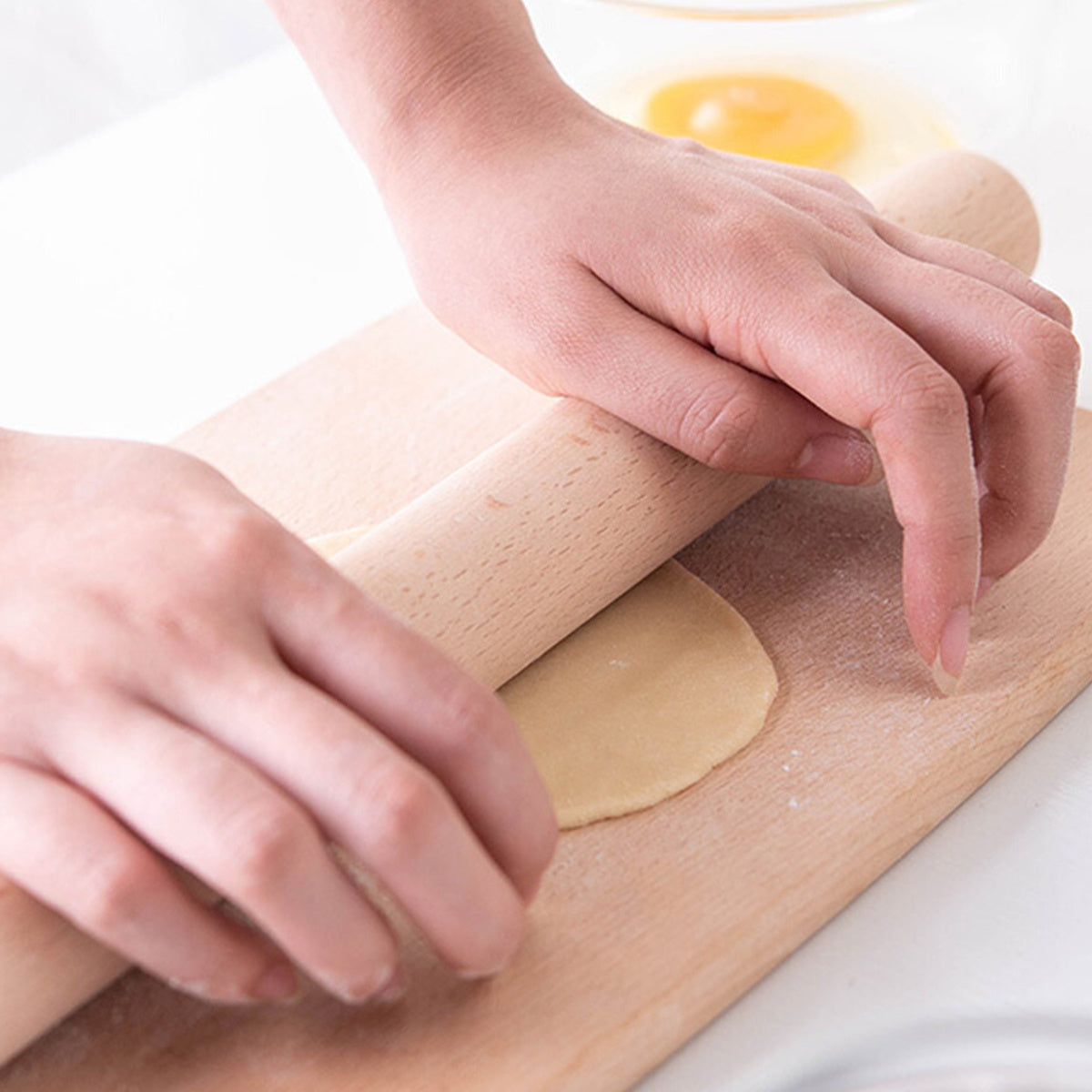 1pc High-quality Beech Wood Rolling Pin - Durable & Smooth Surface - For Baking & Pastry - Suitable for Home Bakers - Great Gift for Cooking Enthusiasts