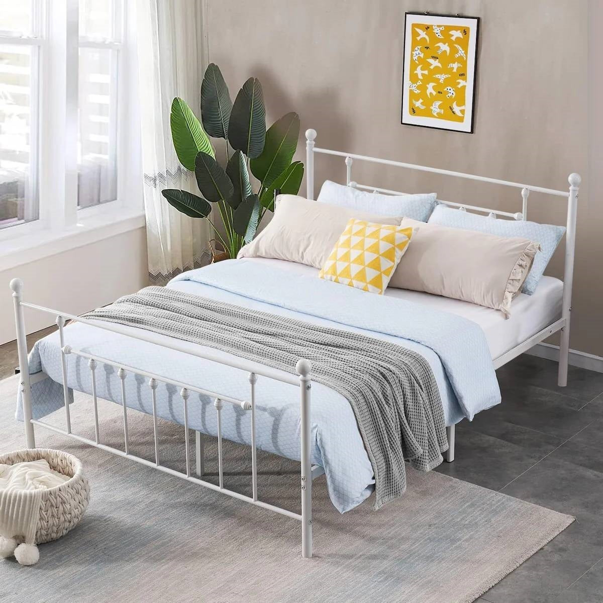 Full Vintage Style White Metal Platform Bed Frame with Headboard Footboard